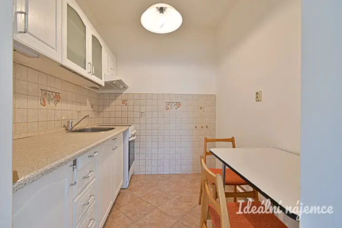 Pronájem bytu 2+kk, Praha - Michle, Ohradní, 45 m2