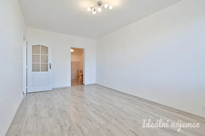 Pronájem bytu 2+kk, Praha - Michle, Ohradní, 45 m2