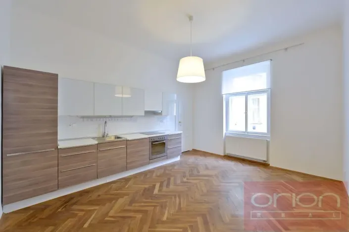 Pronájem bytu 3+kk, Praha - Vinohrady, náměstí Jiřího z Poděbrad, 93 m2