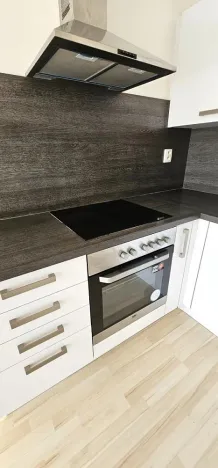 Prodej bytu 2+kk, Brno - Líšeň, Houbalova, 62 m2