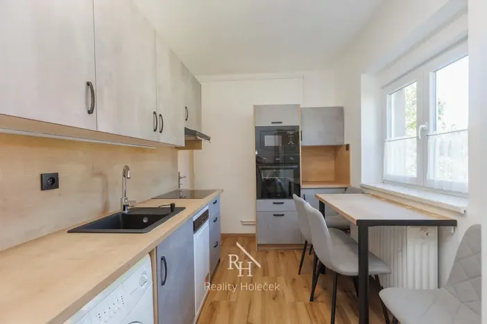 Pronájem bytu 2+1, Praha - Vokovice, Nad Bořislavkou, 56 m2