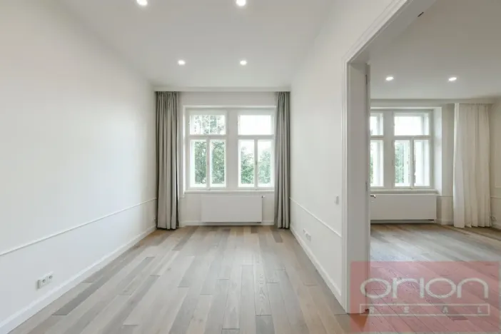 Pronájem bytu 4+kk, Praha - Vinohrady, náměstí Jiřího z Poděbrad, 107 m2