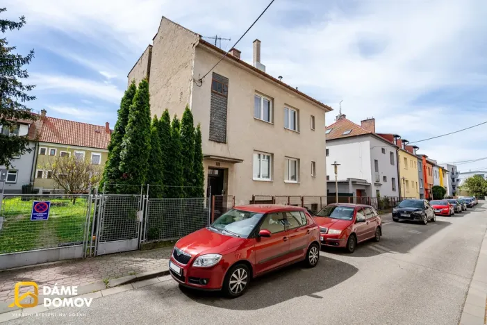 Prodej bytu 4+1, Uherské Hradiště, V Teničkách, 94 m2