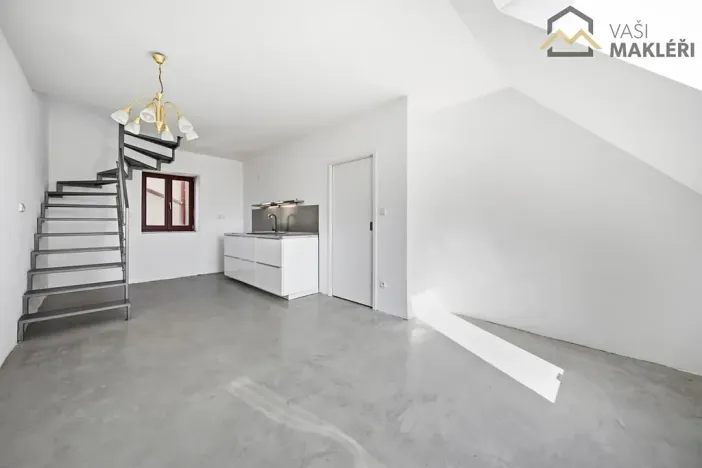 Prodej bytu 3+kk, Kutná Hora, náměstí Národního odboje, 67 m2