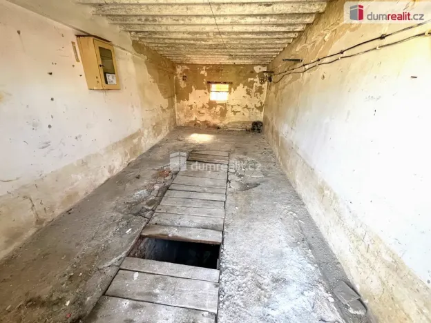 Prodej garáže, Uherské Hradiště, Revoluční, 21 m2