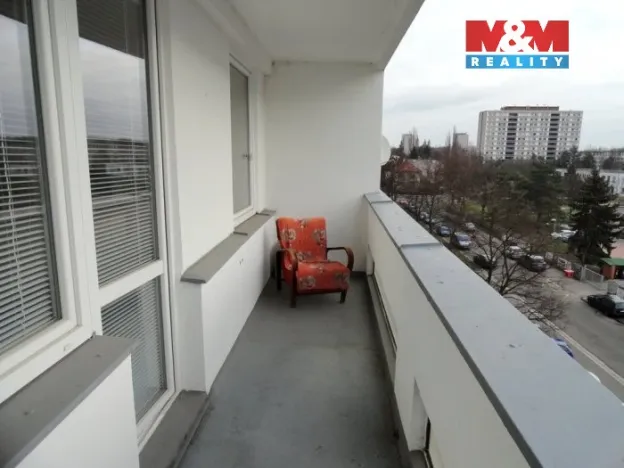 Pronájem bytu 1+kk, Hradec Králové - Pražské Předměstí, Hrubínova, 35 m2
