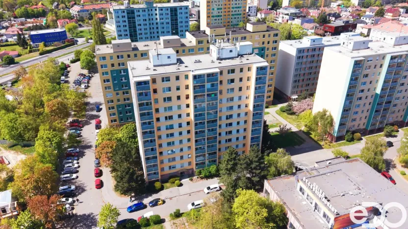 Prodej bytu 1+1, Praha, Valentova, 44 m2