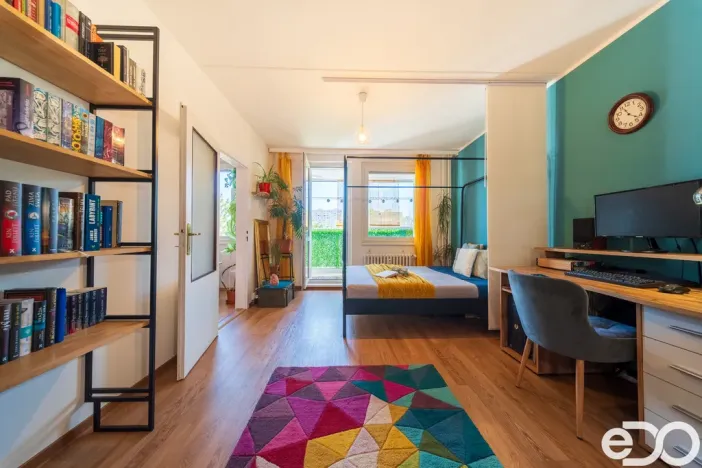 Prodej bytu 1+1, Praha, Valentova, 44 m2