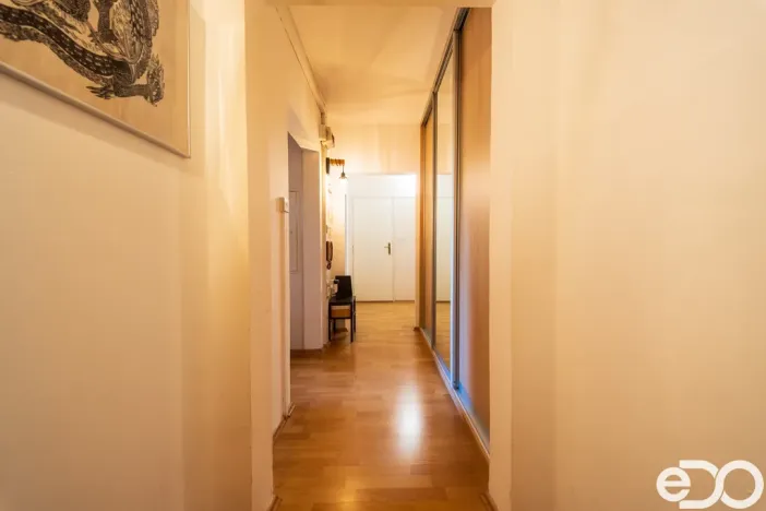 Prodej bytu 1+1, Praha, Valentova, 44 m2