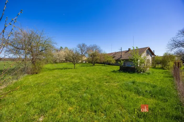 Prodej rodinného domu, Trnov, 412 m2