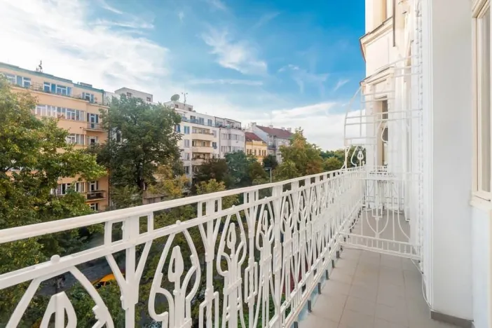 Pronájem bytu 2+kk, Praha - Bubeneč, Ovenecká, 56 m2