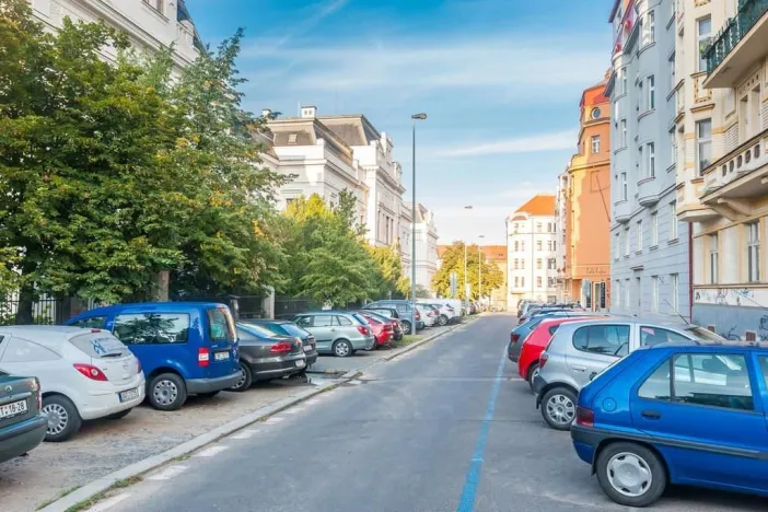 Pronájem bytu 2+kk, Praha - Bubeneč, Ovenecká, 56 m2
