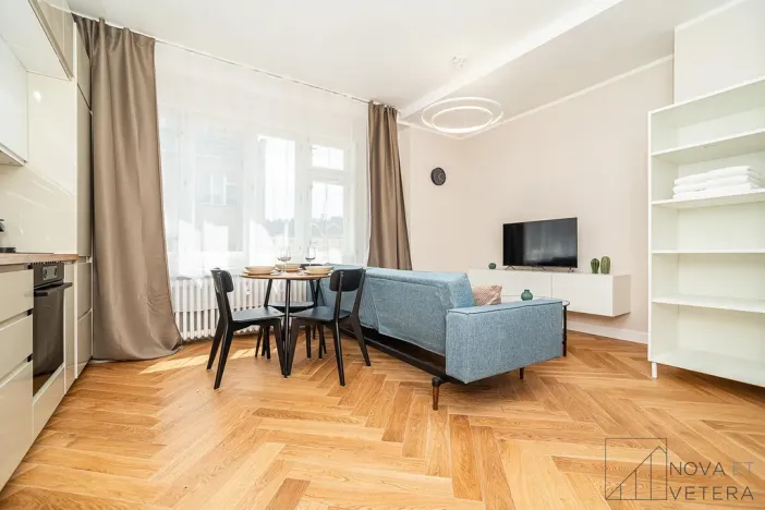 Prodej bytu 1+kk, Praha - Karlín, Pobřežní, 35 m2