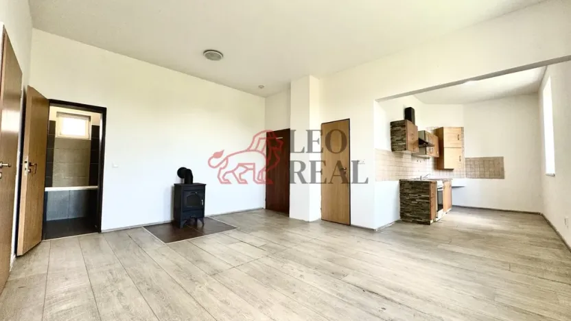 Pronájem bytu 3+kk, Staré Město, Brněnská, 70 m2