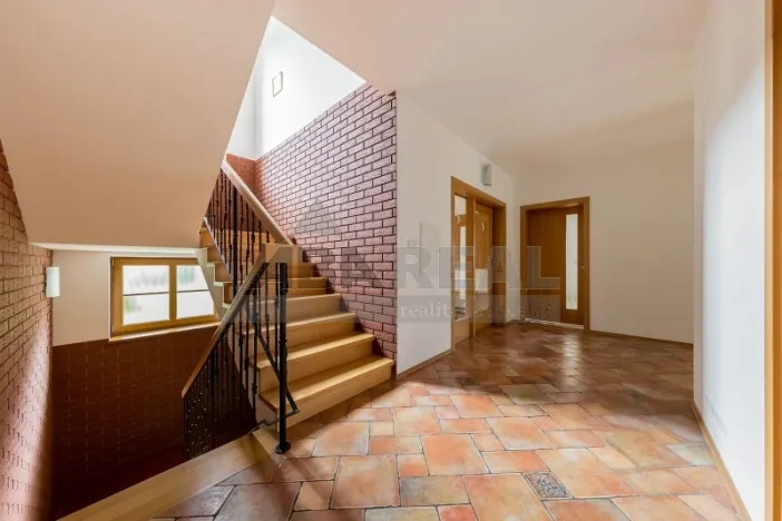 Pronájem rodinného domu, Praha - Přední Kopanina, Nové domy, 410 m2