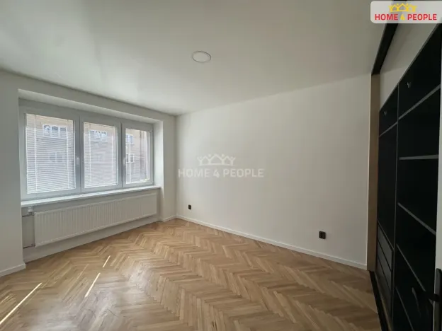 Pronájem bytu 3+1, Přelouč, K. Čapka, 75 m2