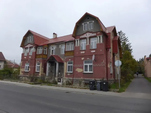 Pronájem bytu 3+1, Nový Bor - Arnultovice, Revoluční, 125 m2