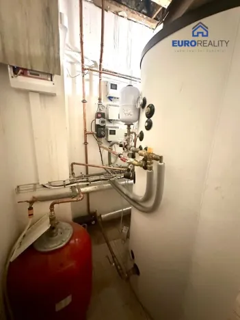 Prodej rodinného domu, Toužim - Bezděkov, 236 m2