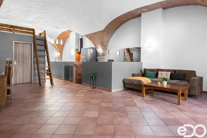 Prodej bytu 1+kk, Škvorec, Tyršova, 103 m2
