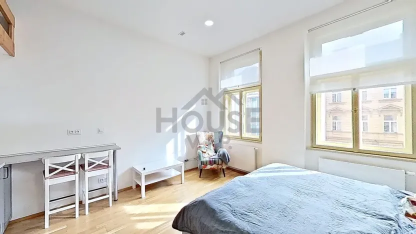Prodej bytu 1+kk, Praha - Nové Město, Legerova, 28 m2
