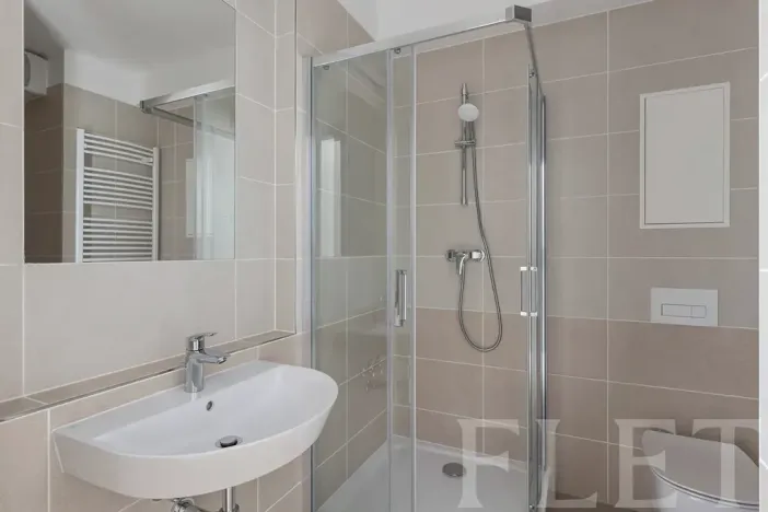 Pronájem bytu 1+kk, Praha - Dolní Měcholupy, Honzíkova, 30 m2