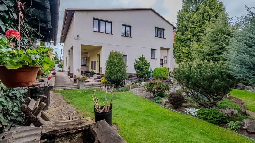 Prodej rodinného domu, Poděbrady, Růžová, 230 m2