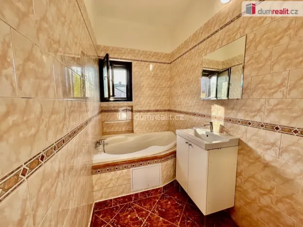Pronájem bytu 3+1, Kolín - Kolín IV, Mostní, 81 m2