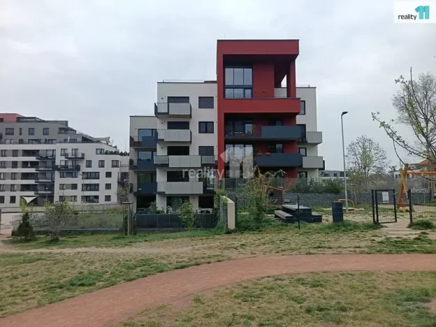 Pronájem bytu 2+kk, Praha - Modřany, Zlochova, 62 m2