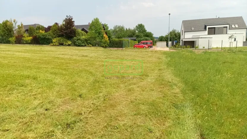 Prodej pozemku pro bydlení, Mníšek pod Brdy, 1653 m2