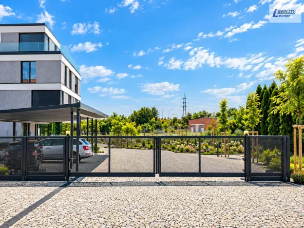 Pronájem bytu 2+kk, Praha - Třebonice, Do zahrádek II, 75 m2