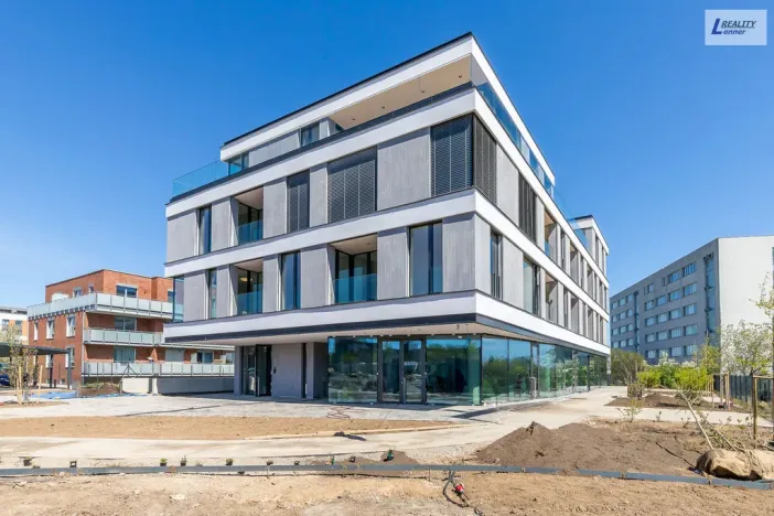 Pronájem bytu 3+kk, Praha - Třebonice, Do zahrádek II, 146 m2