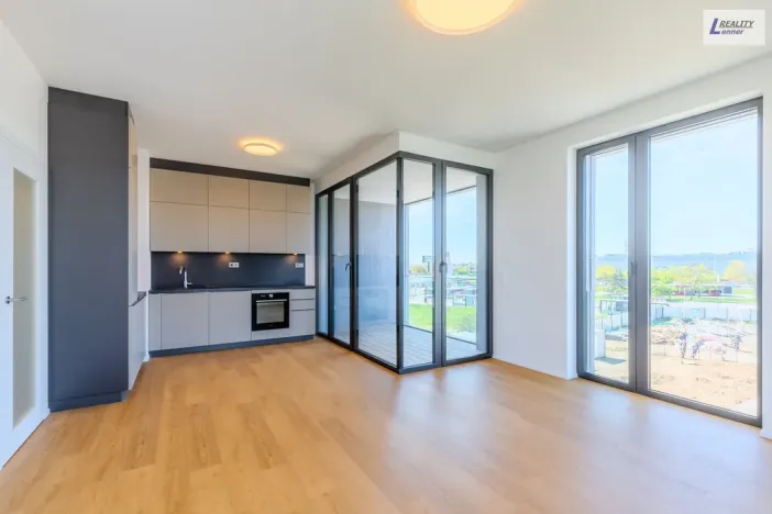 Pronájem bytu 2+kk, Praha - Třebonice, Do zahrádek II, 57 m2