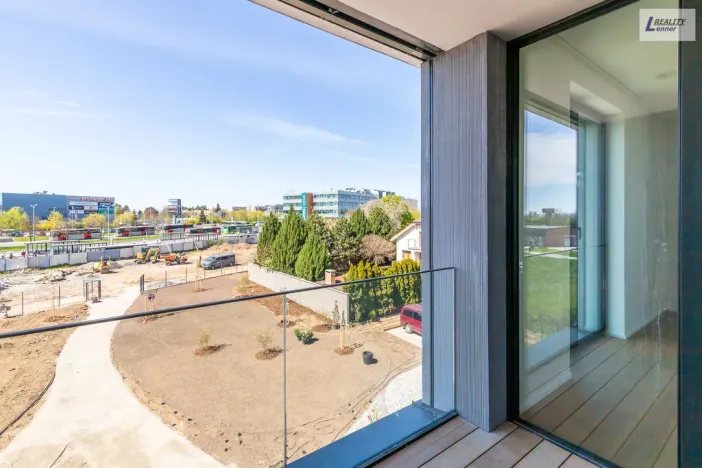 Pronájem bytu 2+kk, Praha - Třebonice, Do zahrádek II, 57 m2