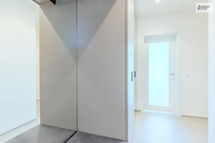 Pronájem bytu 2+kk, Praha - Třebonice, Do zahrádek II, 59 m2