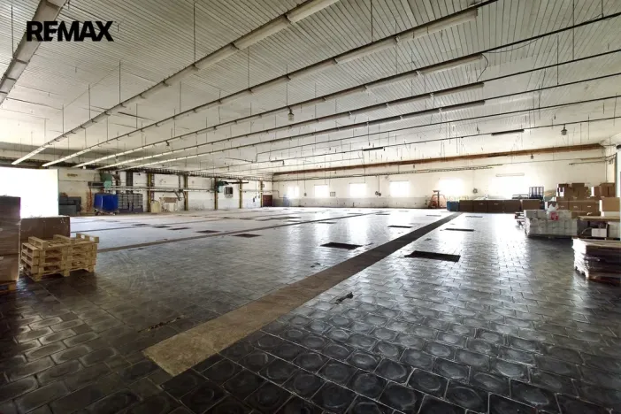 Pronájem skladu, Vítězná - Kocléřov, 1520 m2