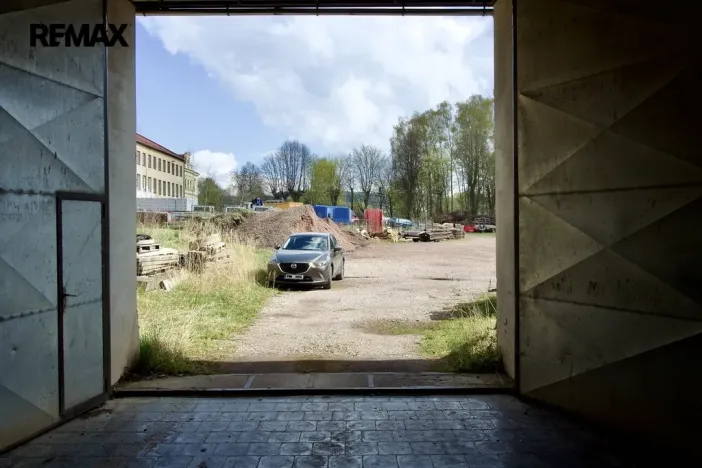 Pronájem skladu, Vítězná - Kocléřov, 1520 m2