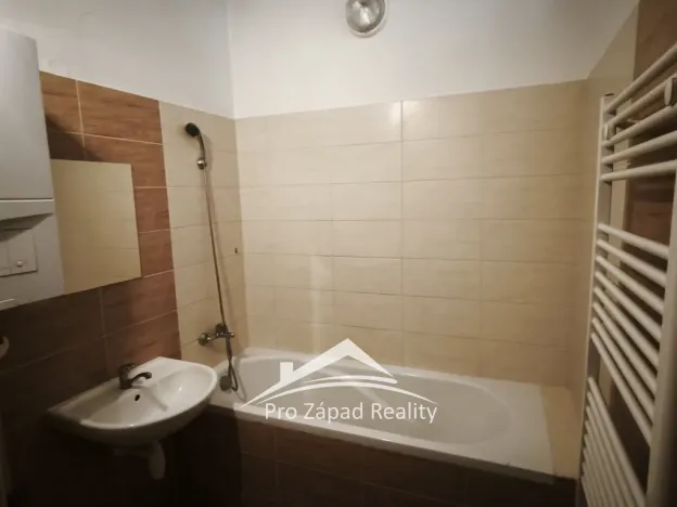 Pronájem bytu 2+kk, Plzeň, Martinská, 47 m2