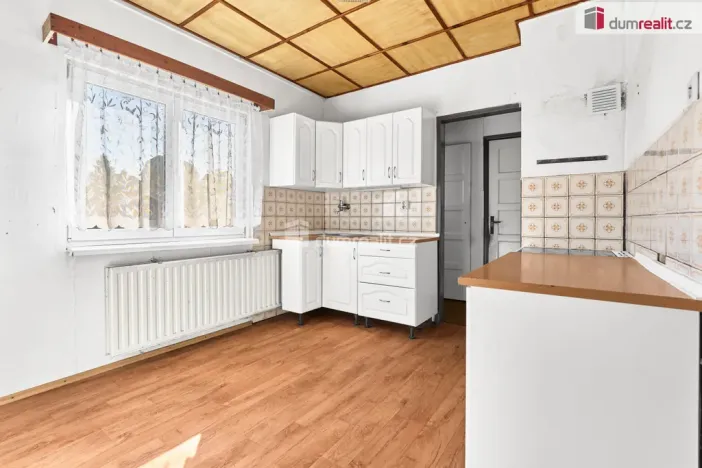 Prodej rodinného domu, Dolní Rychnov, Černý vrch, 144 m2