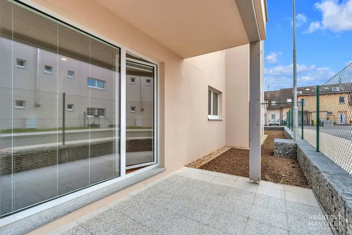 Pronájem bytu 1+kk, Hradec Králové, Meruňková, 42 m2