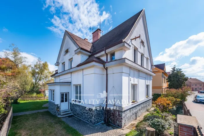 Prodej rodinného domu, Chlumec nad Cidlinou, Máchova, 216 m2