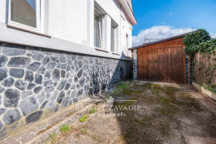Prodej rodinného domu, Chlumec nad Cidlinou, Máchova, 216 m2