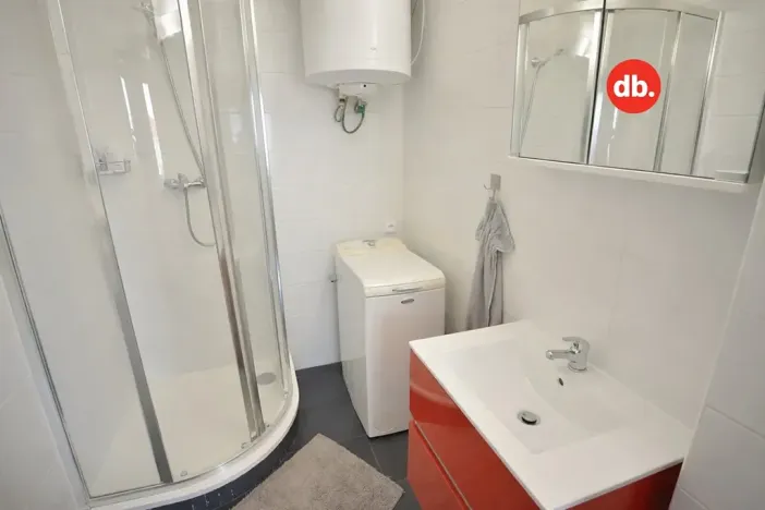 Prodej bytu 2+1, Plzeň, Politických vězňů, 56 m2