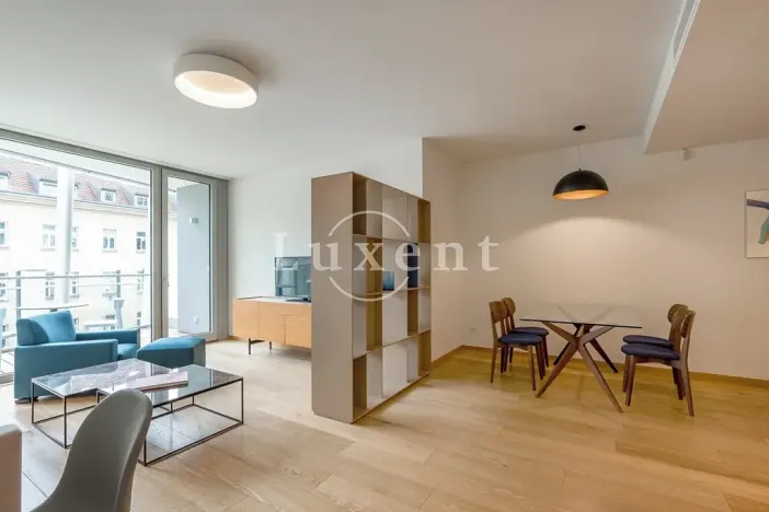 Pronájem bytu 2+kk, Praha, Holečkova, 74 m2