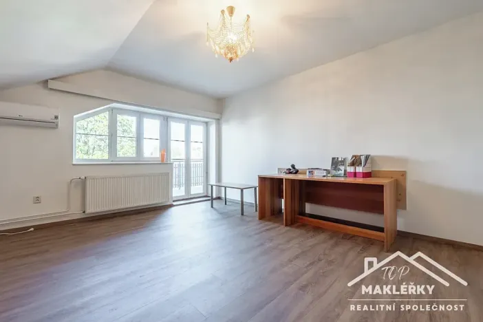 Prodej rodinného domu, Šestajovice, Máchova, 278 m2