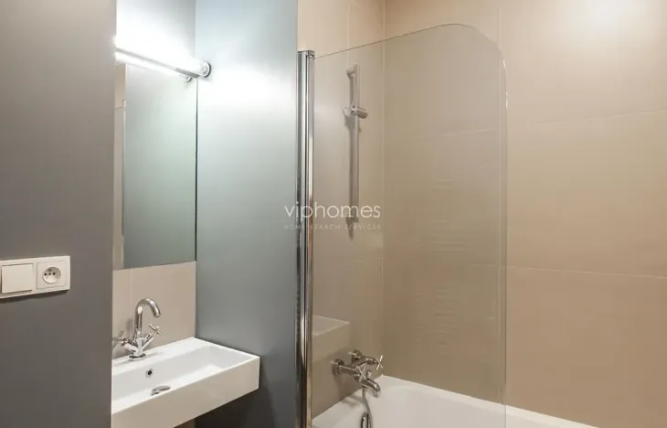 Pronájem bytu 1+kk, Praha - Vinohrady, Lucemburská, 30 m2