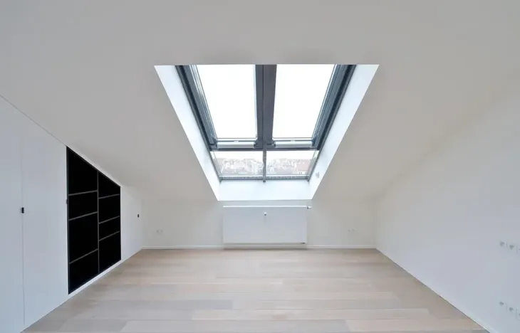 Pronájem bytu 1+kk, Praha - Vinohrady, náměstí Jiřího z Poděbrad, 39 m2