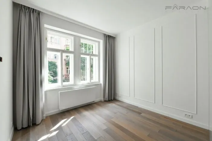 Pronájem bytu 3+kk, Praha - Vinohrady, náměstí Jiřího z Poděbrad, 92 m2