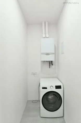 Pronájem bytu 3+kk, Praha - Vinohrady, náměstí Jiřího z Poděbrad, 92 m2