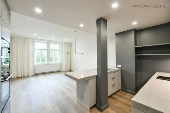 Pronájem bytu 4+kk, Praha - Vinohrady, náměstí Jiřího z Poděbrad, 107 m2
