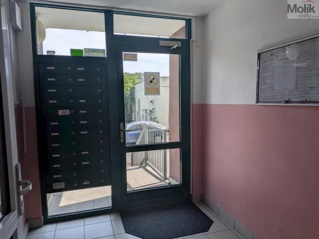 Prodej bytu 3+1, Teplice - Prosetice, Pod hvězdárnou, 74 m2